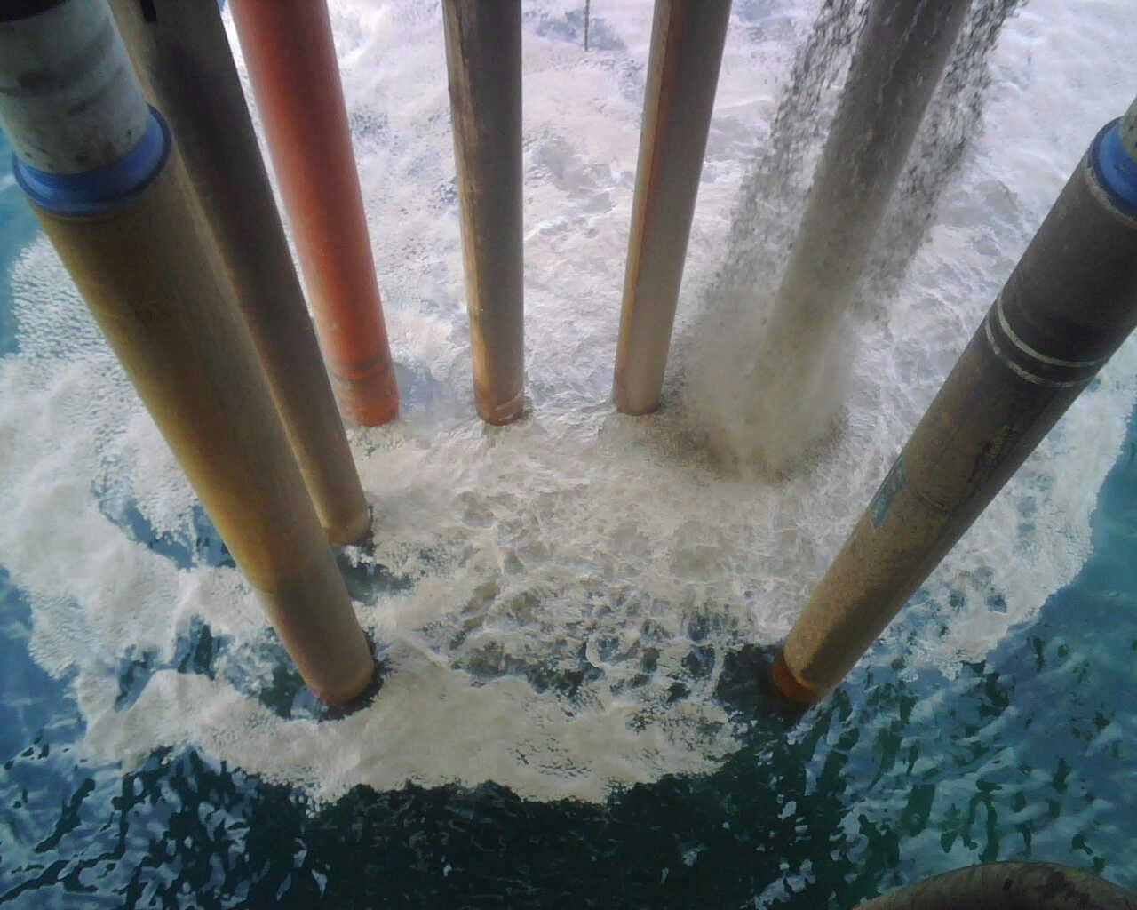 image of well conductor
